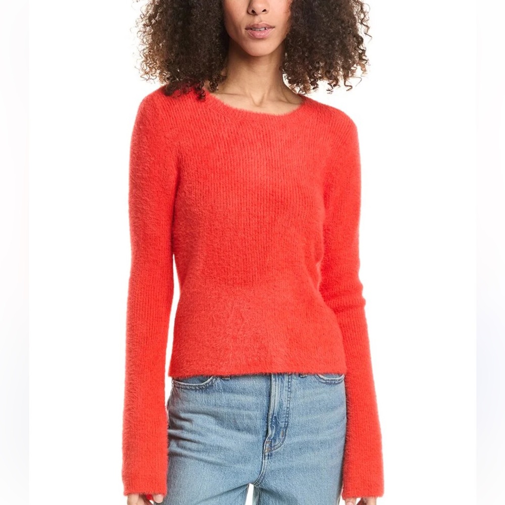 Design History Coral Fuzzy Eyelash Sweater🆕